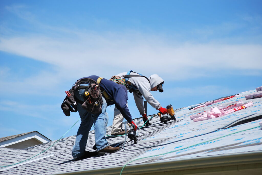 local roofers in Greeley